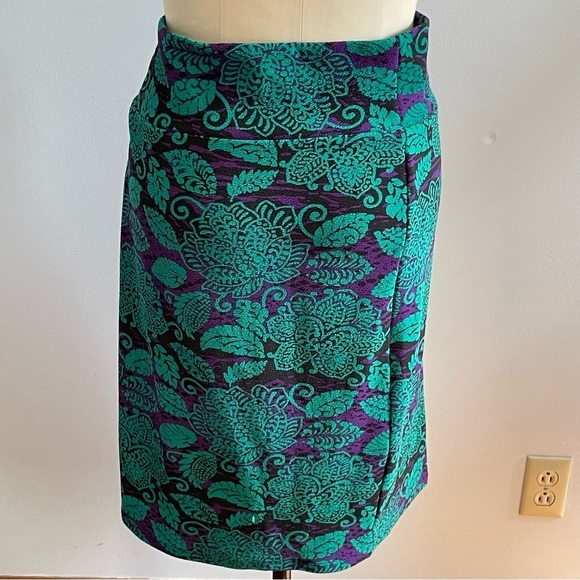 LuLaRoe Cassie Pencil Skirt- Floral- Green and Purple- Size 2XL - Picture 5 of 7